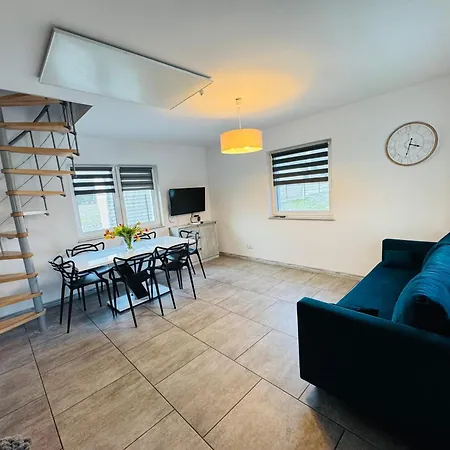 Caloroczne Jesionowscy - Sauna Dağ evi *